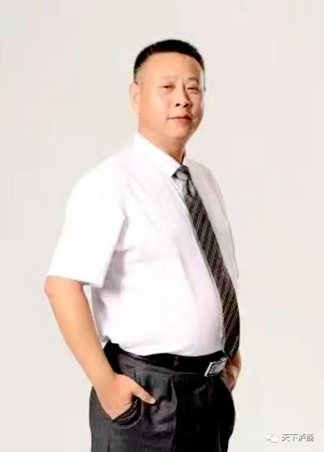 5ec73e8e39b7cbb445bd8df993c7c9ed.jpg
