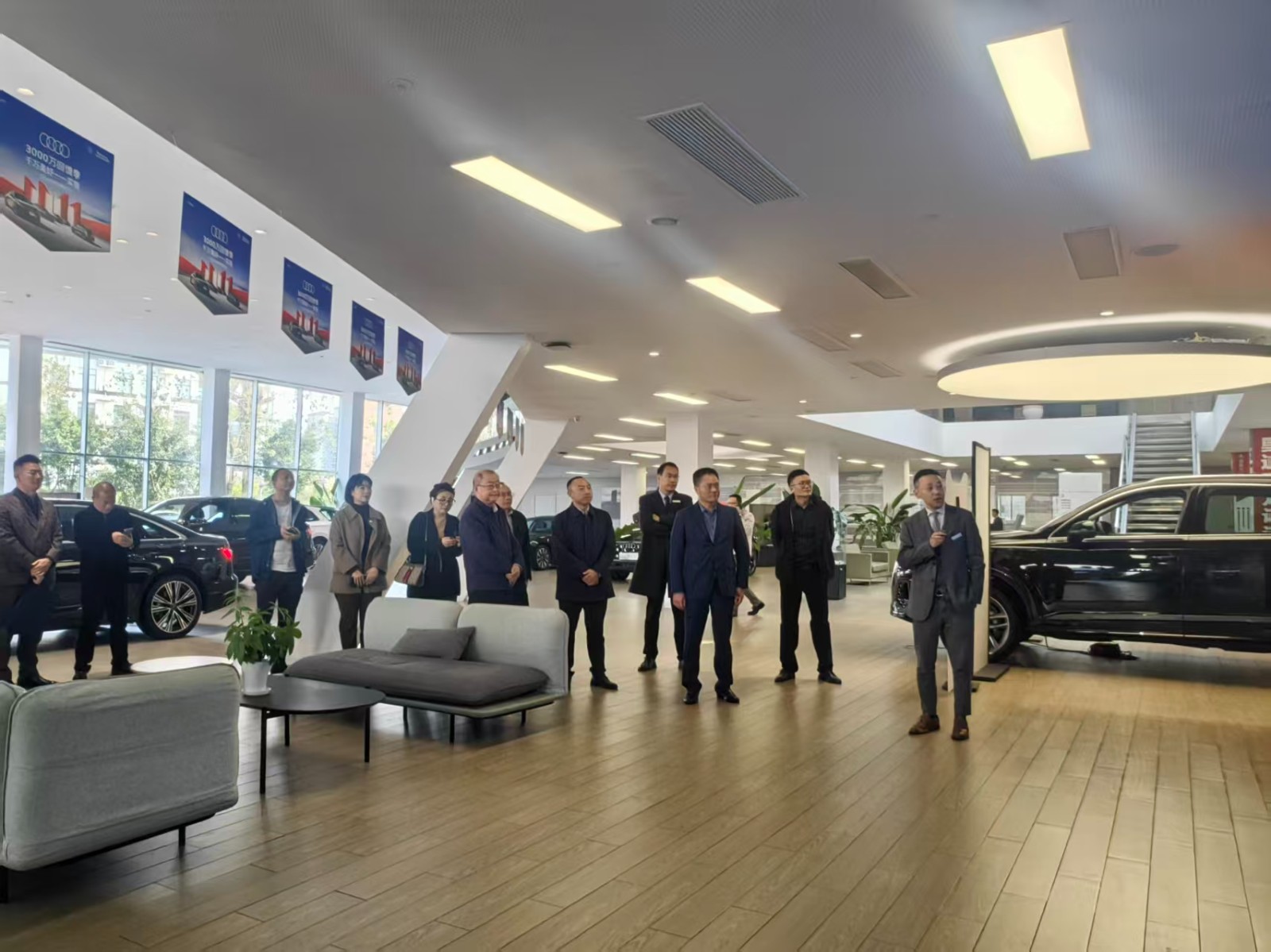 1764233766620320.jpg 1764233766620320.jpg